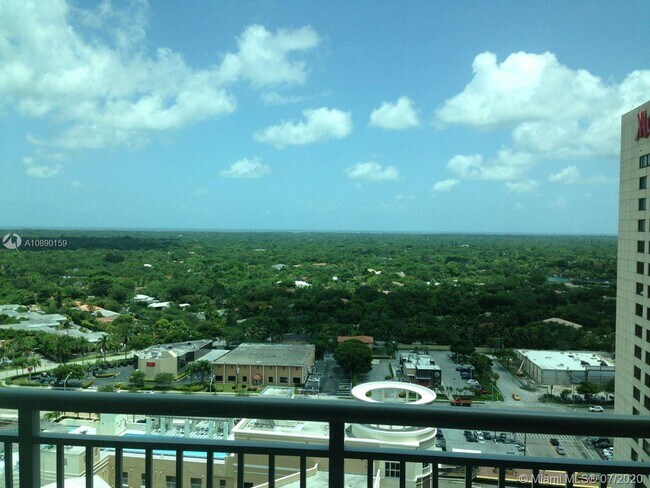 Building Photo - 9055 SW 73 CT 1901 Miami Fl 33156