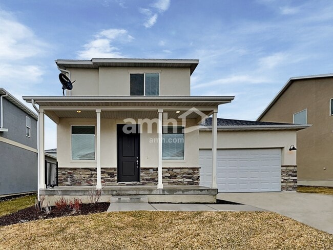 Building Photo - 2403 E Surry Way