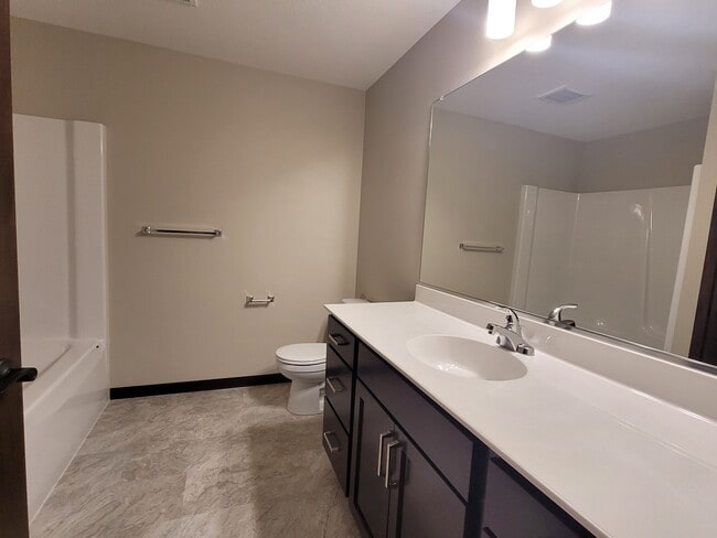 Building Photo - 1640 Keanan Ln