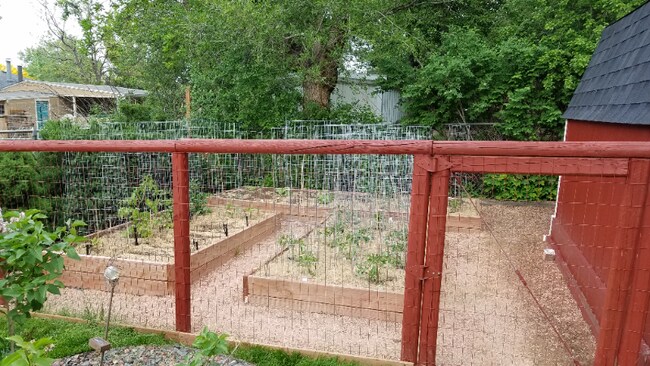 Foto del edificio - 3900 Dover St