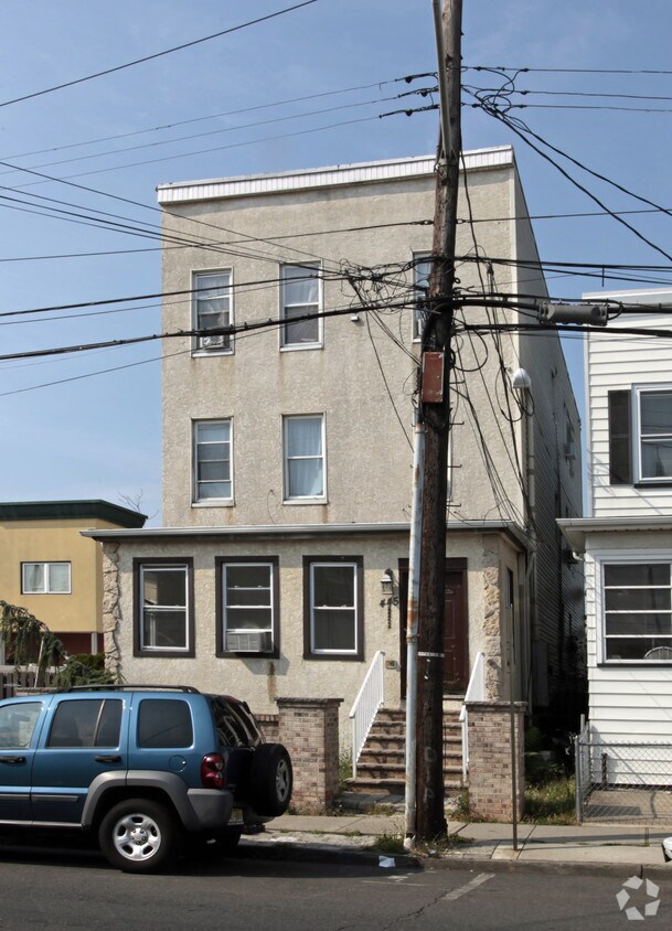 Building Photo - 445 New Brunswick Ave