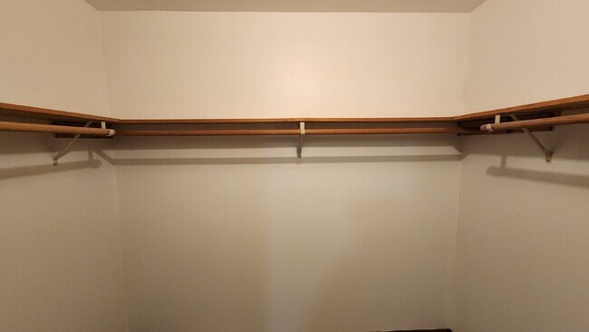 Foto del edificio - Charming lower level 1-Bed Escape with Ful...