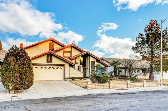 Foto del edificio - 4762 Torrence Dr