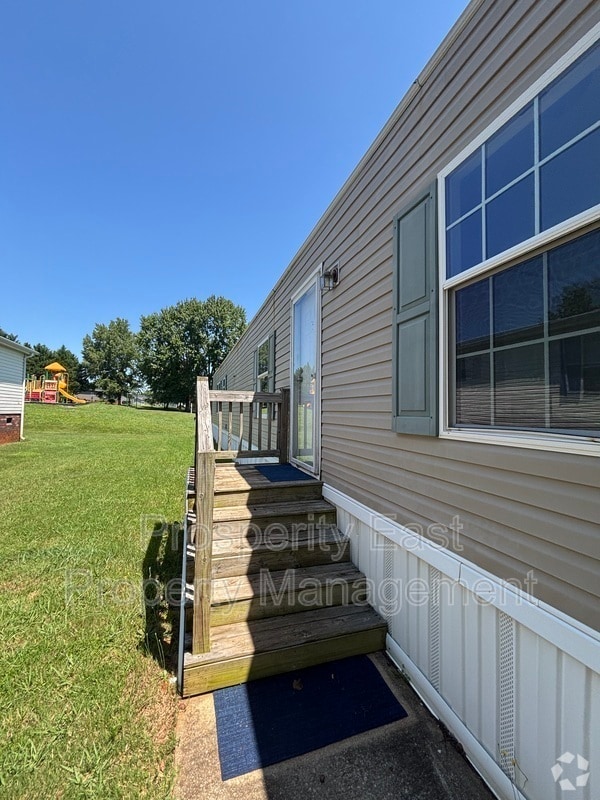 Building Photo - 10111 Piney Creek Ct