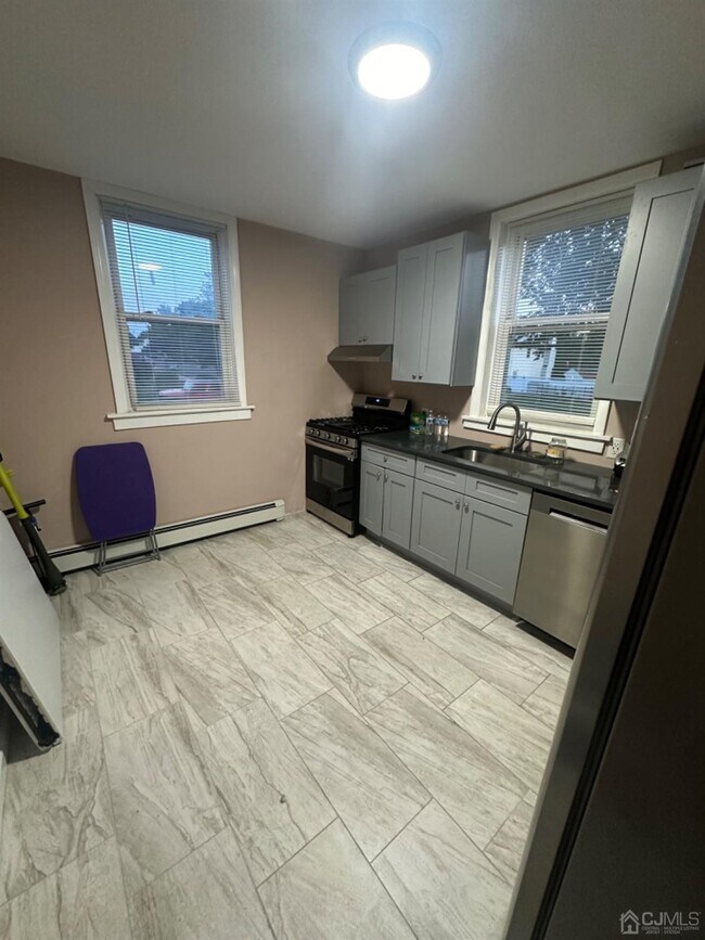 Foto del edificio - 136 Willow St