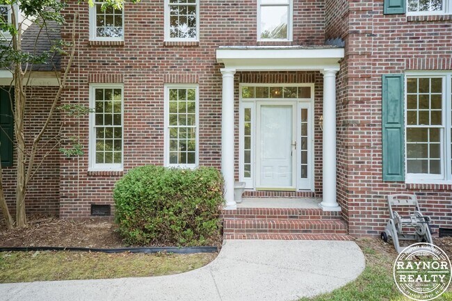 Building Photo - Beautiful Brick house in Wake Forest