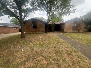 Building Photo - 1510 Blackwell Dr