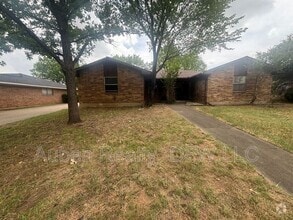Building Photo - 1510 Blackwell Dr