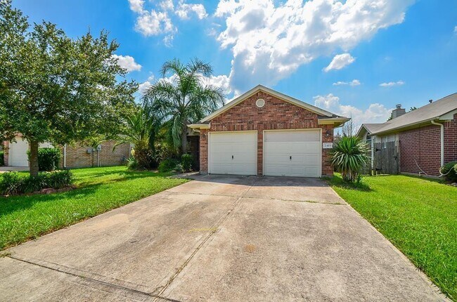 Building Photo - 2415 Teal Run Pl Dr