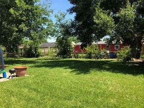 Building Photo - 4114 Dacca Dr