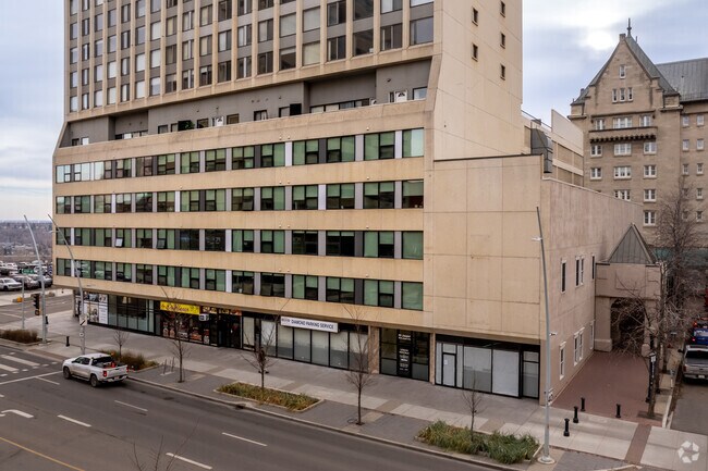 Photo du bâtiment - 99 Jasper