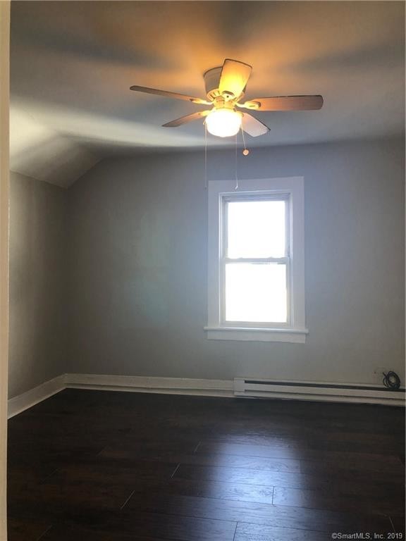 Building Photo - 9 Lounsbury Ave