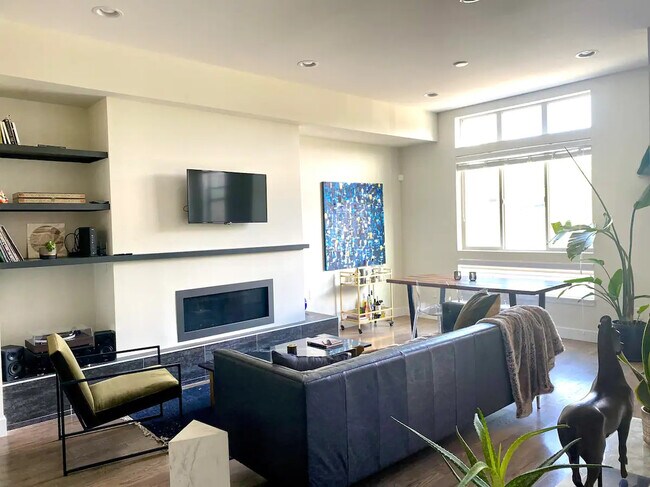 Living Room - 2345 Decatur St