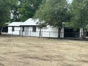 Building Photo - 507 Bench Blvd
