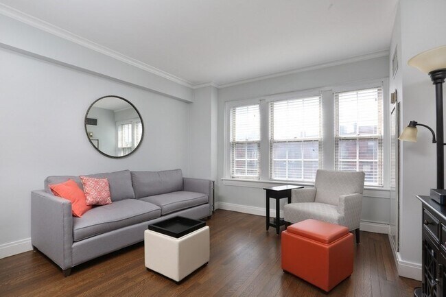 Foto del edificio - 534 Beacon St