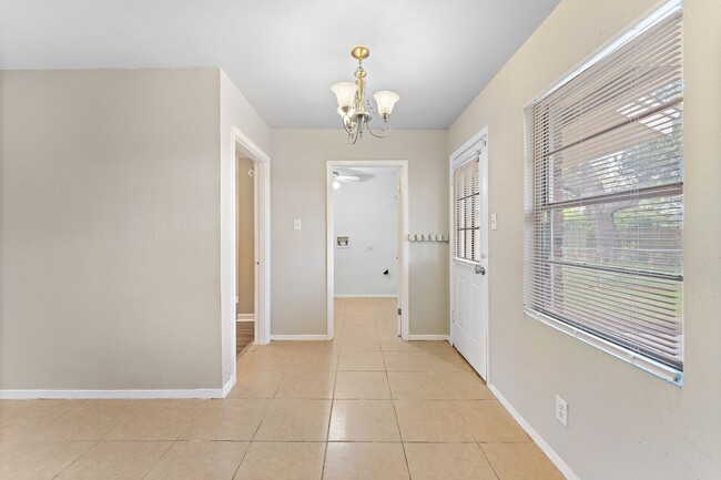 Building Photo - Beautifully remodeled 4 bedroom bath and a...