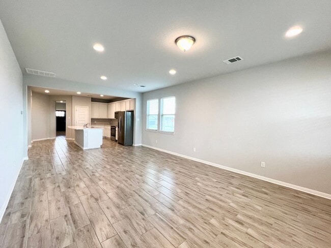 Building Photo - 256 Wild Wind Trail