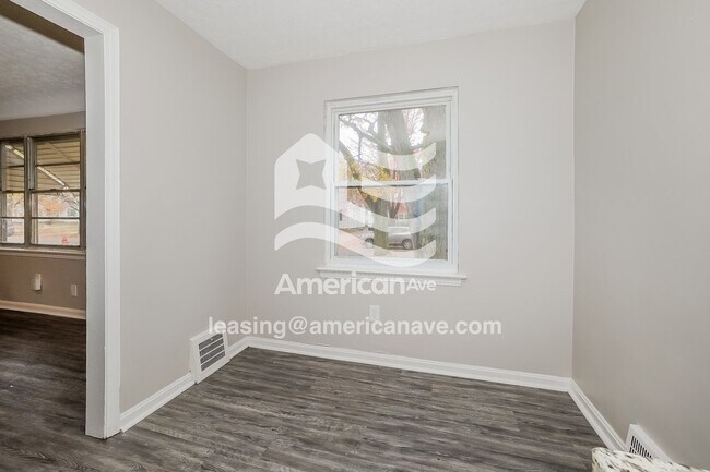 Building Photo - 15413 Fernway Dr
