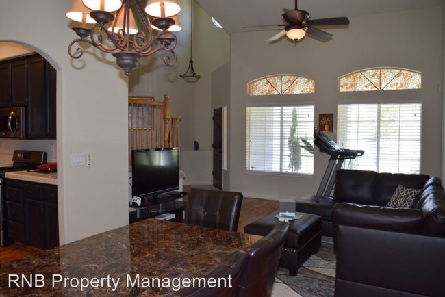 Foto del edificio - 3 br, 3 bath House - 5323 Swindon Road