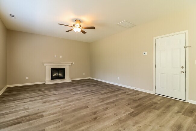 Building Photo - 1442 Eva Mae Dr