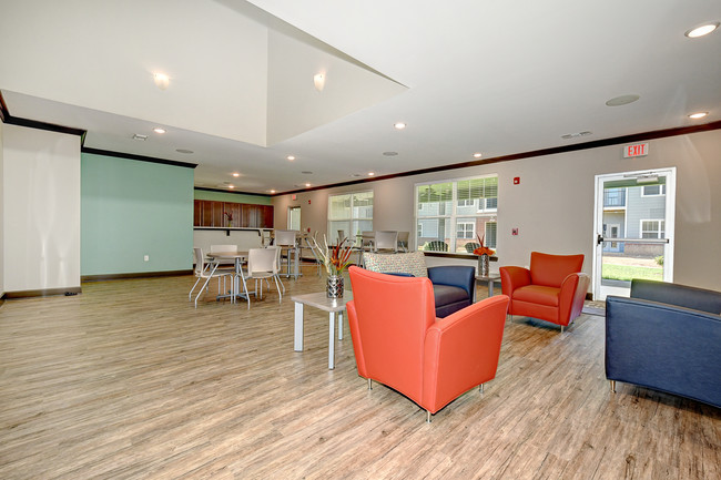 Clubroom - Riverport Landings Family Apartments