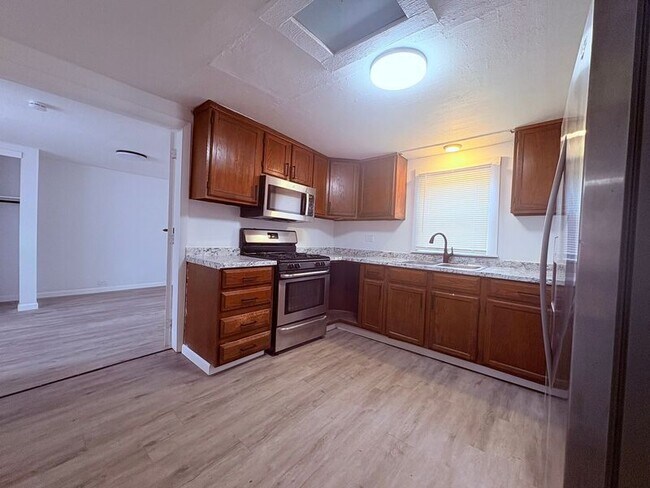 Foto del edificio - 2944 N 58th St