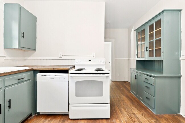 Foto del edificio - 1606 Walker Ave