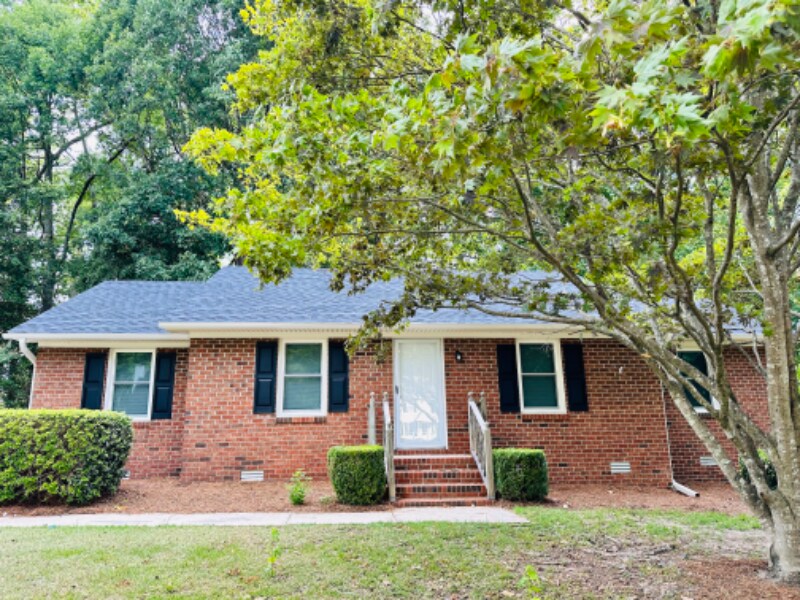 Foto principal - 712 Lancelot Dr