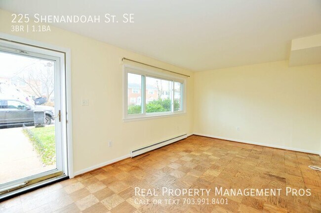 Foto del edificio - 225 Shenandoah St SE