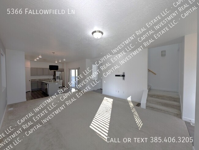 Foto del edificio - 5366 Fallowfield Ln
