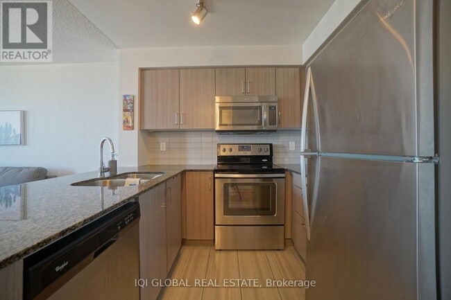 Building Photo - 80 Esther Lorrie Dr