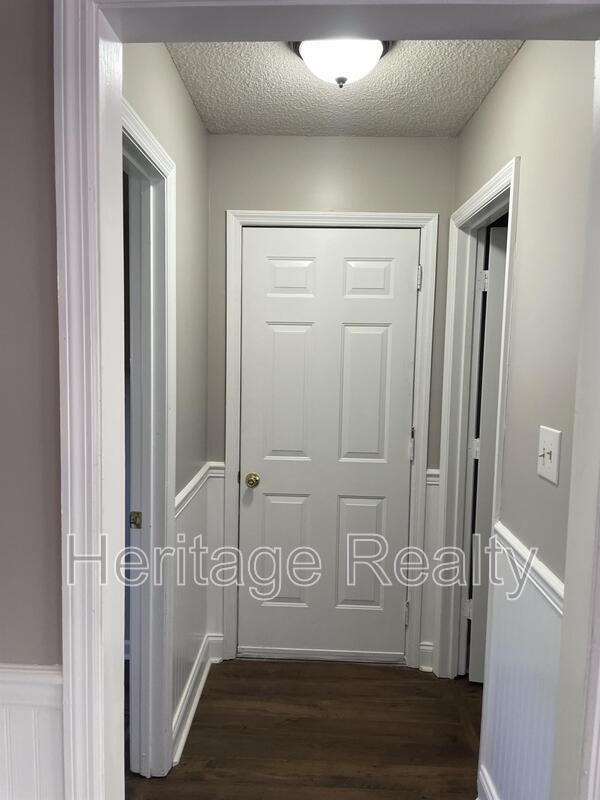 Building Photo - 9000 Colchester Ridge Rd