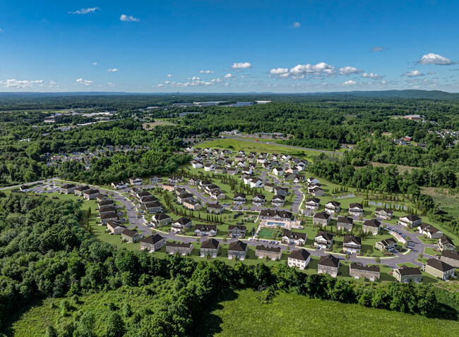 Building Photo - The Grand Meadows