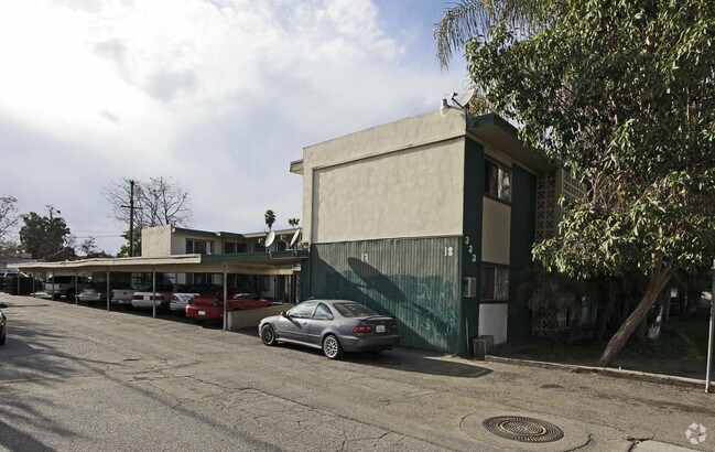 Building Photo - Southwinds Apartments