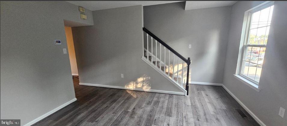 Foto principal - 238 E Gay St