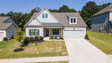 Building Photo - 38 Winding Rose Dr