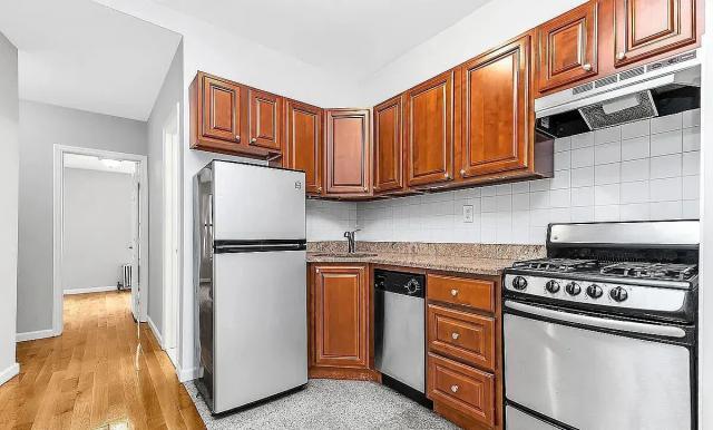 Foto del edificio - 2 bedroom in Brooklyn NY 11217