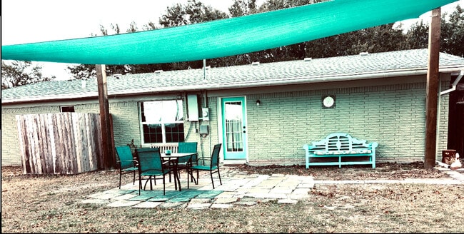 Foto del edificio - 1543 FM 1781