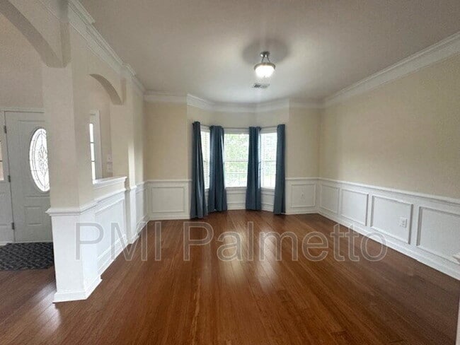 Building Photo - 348 Woodmill Cir