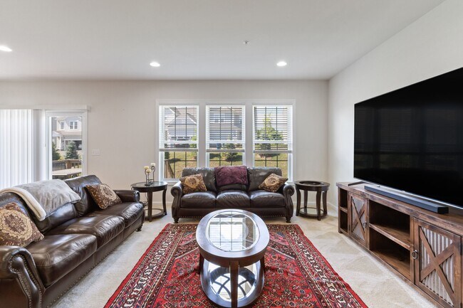 Photo - 20 Cherry Ln House