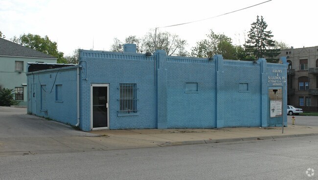 Building Photo - Building 3
