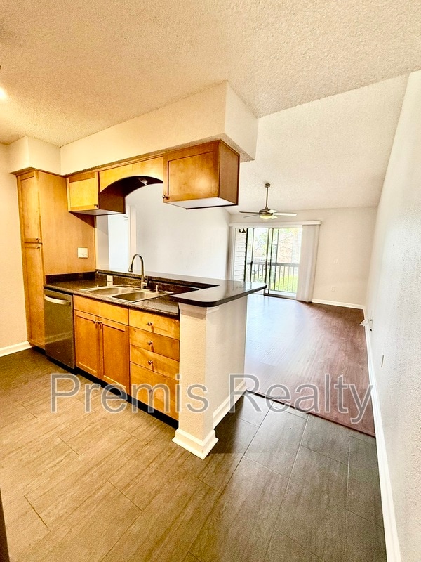 Photo - 2500 Winding Creek Blvd Apartment