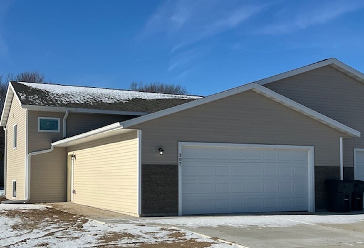 Foto principal - 3 Bedroom Duplex