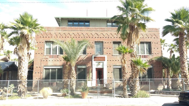 Building Photo - Rose of Coronado