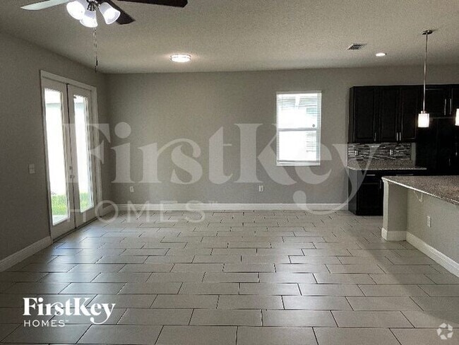 Building Photo - 12018 Sumter Dr