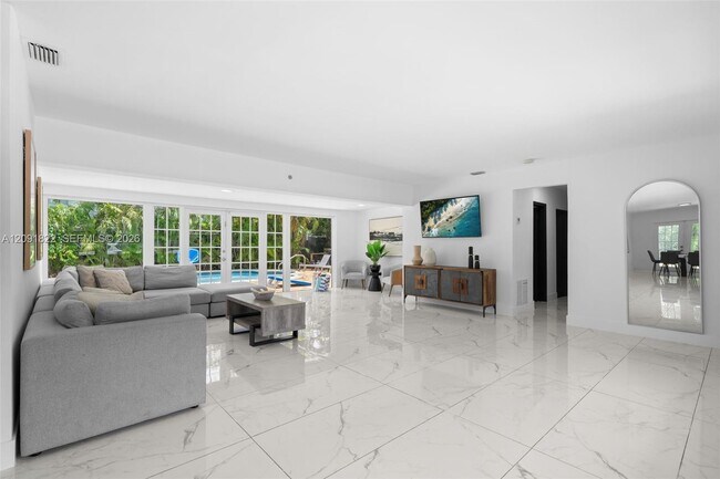 Foto del edificio - 1308 Seabreeze Blvd