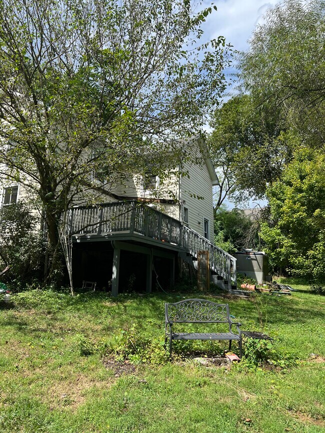 Building Photo - 6017 Altamont Pl