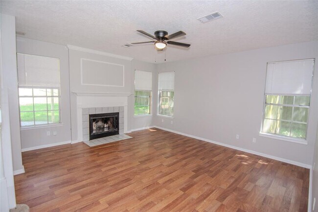 Foto del edificio - 4903 Heritage Plains Dr