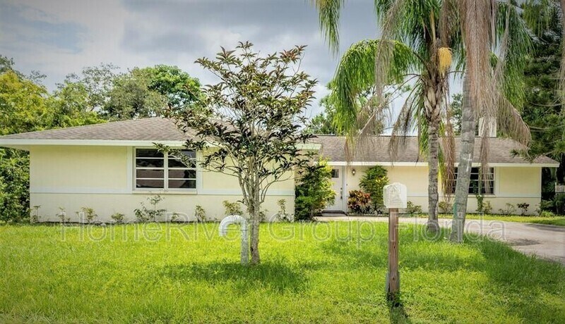 Foto principal - 2144 Oak Terrace