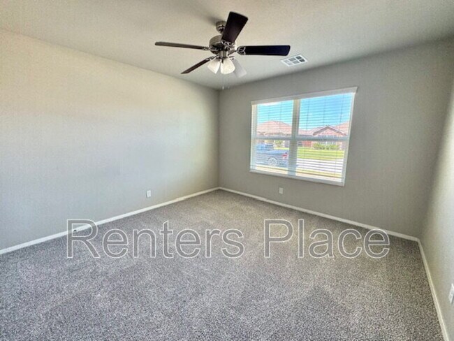Foto del edificio - 7424 E 160th Pl S